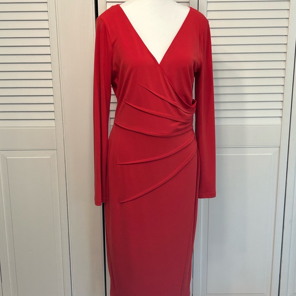 London Times Red Ruched Bodycon Dress Size 8